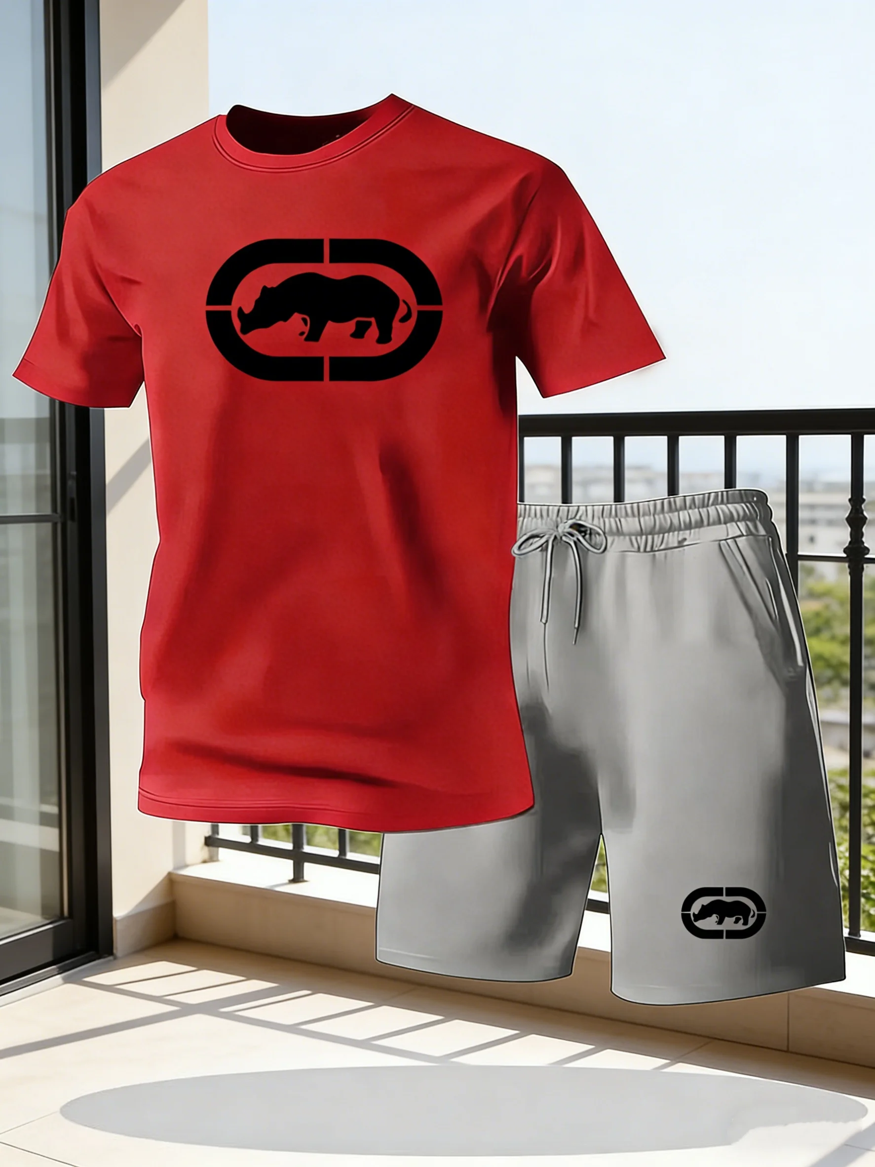 Conjunto Esportivo Masculino de Verão Respirável com Camiseta de Gola Redonda e Calças Curtas Leves e Confortáveis