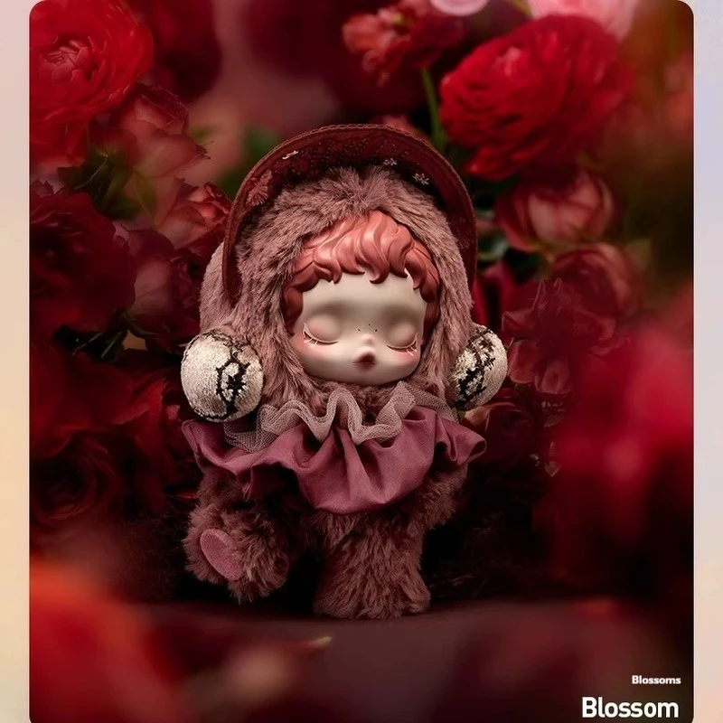 

SKULLPANDA Light Weaving Garden Series Plush Blind Box Winter Movement 2nd Gen Stuffed Collectible Christmas Gift Holiday Decor