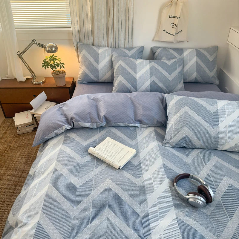 Bedding Set 100% Cotton Including 1 Duvet Cover and 2 Pillowcases It Features A Nordic Style and Is Soft Comfortable Breathable