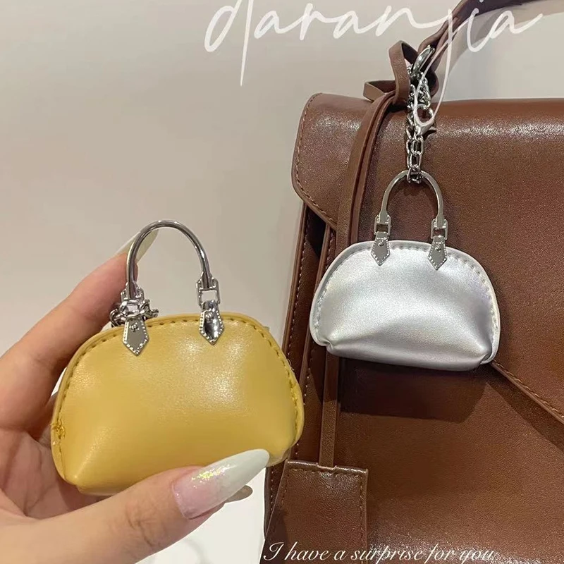 Cute Mini Pu Leather Shell Bag Keychain Pendant Fine 2025 Fashion Handheld Shell Bag Decoration Backpack Charm Accessories Gift