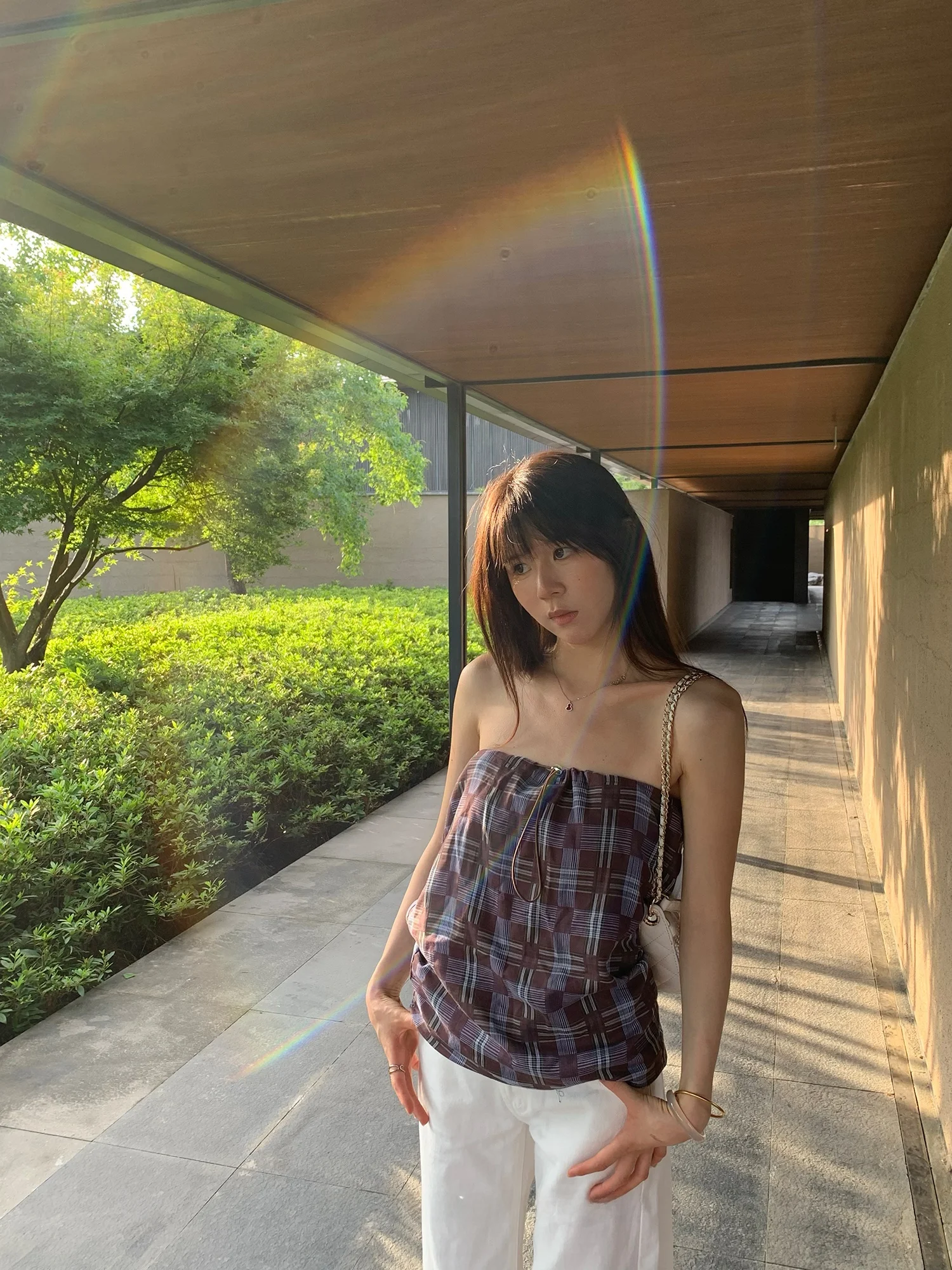 

Женский летний топ-бюстье Svel Vest Dstring с асимметричным подолом, стандартной длины, для повседневной носки