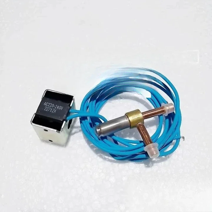 

Electromagnetic valve FDF2A65 with 1.2-meter coil 220V air conditioner or AC24V