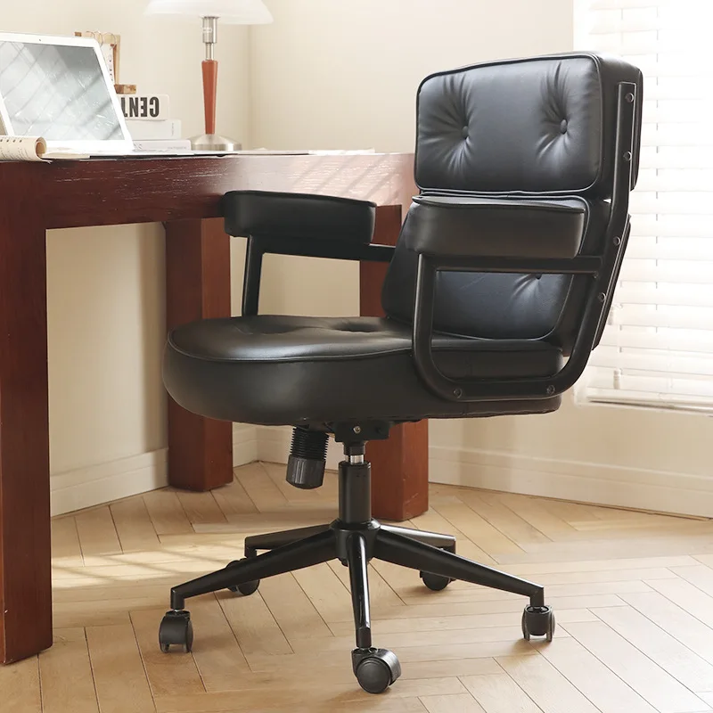 

Leather Cushion Office Chair Comfortable Luxury Wheels Nordic Elegant Office Chair Swivel Design Silla De Escritorio Furniture