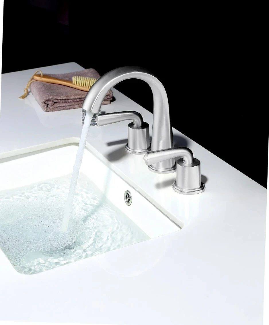 

Brushed bathroom pure copper American faucet eight-inch three-hole series export style shampoo can be customized