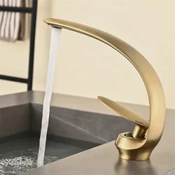Antique Bathroom Faucet White Sink Mixer Tap Brass Hot Cold Brush Gold Wash basin  Single Handle Crane For