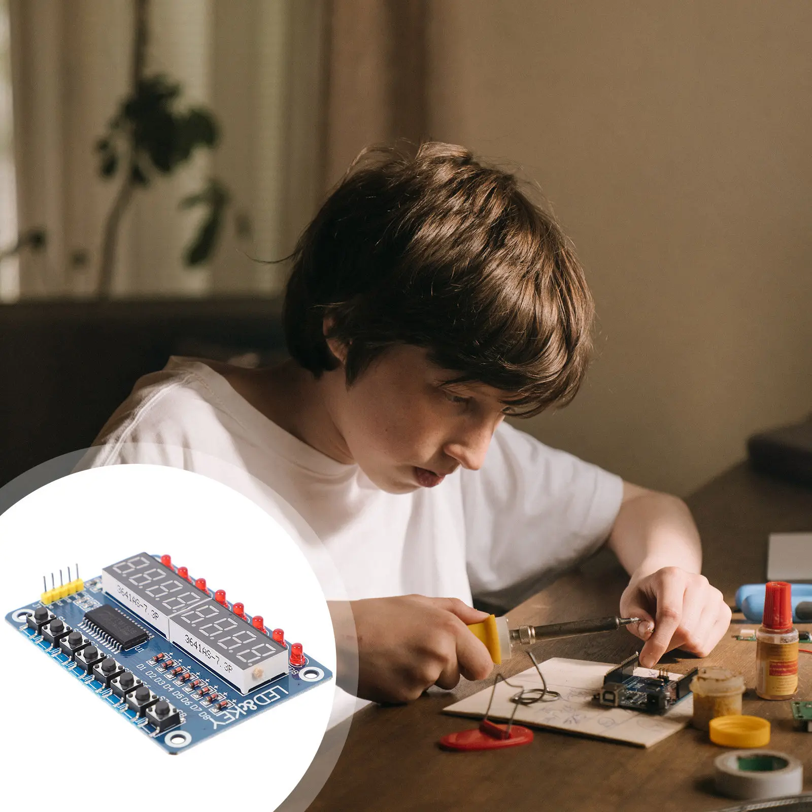 

Комплект из 4-х 8-битных LED-дисплеев TM1638 с 8 кнопками, модуль цифрового дисплея для микроконтроллеров, для электроники и DIY-проектов