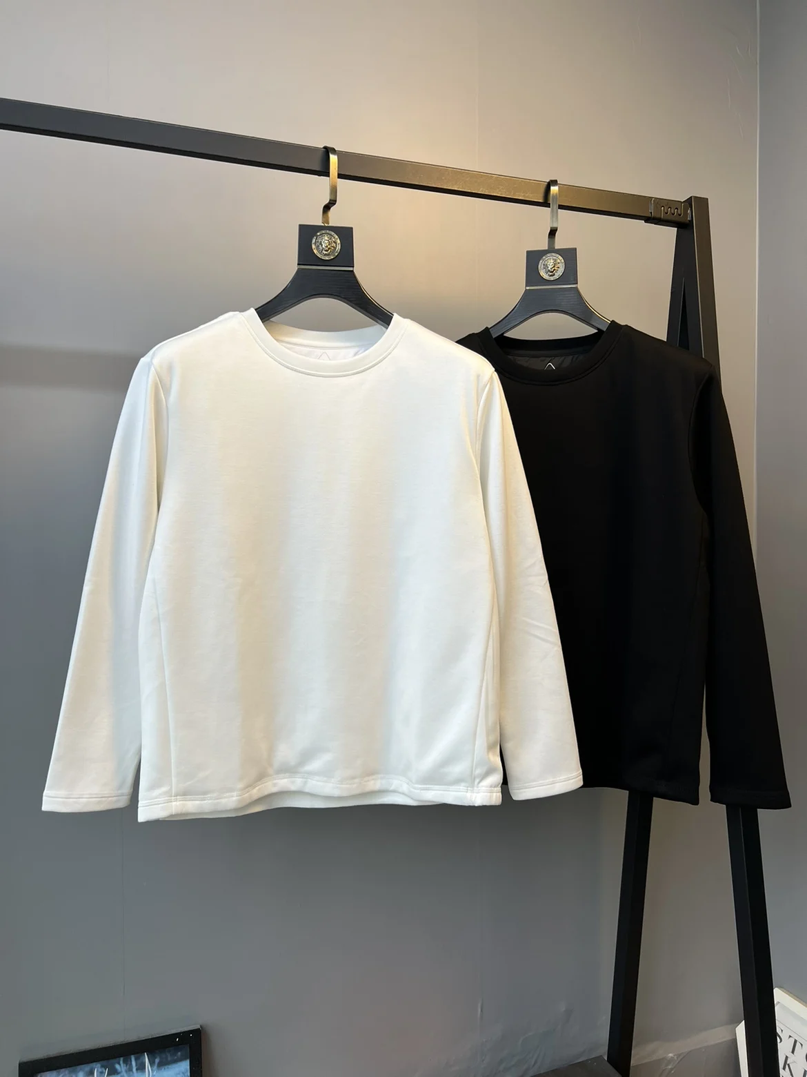 

Men's down Filled Long Sleeve round Neck T-Shirt Base Layer Shirt Inner Wear Warm Sweatshirt Autumn Winter New Style Cotton P...