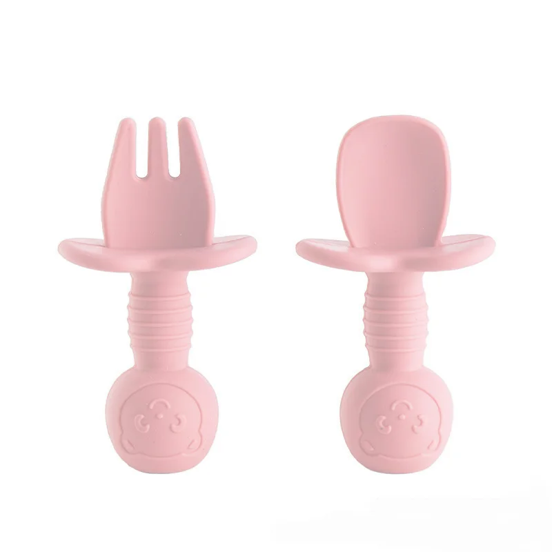 طقم شوكة ملعقة سيليكون مكون من قطعتين، أدوات مائدة لتدريب أغذية الأطفال سهلة التعامل، غير قابلة للتمثيل لتغذية الأطفال