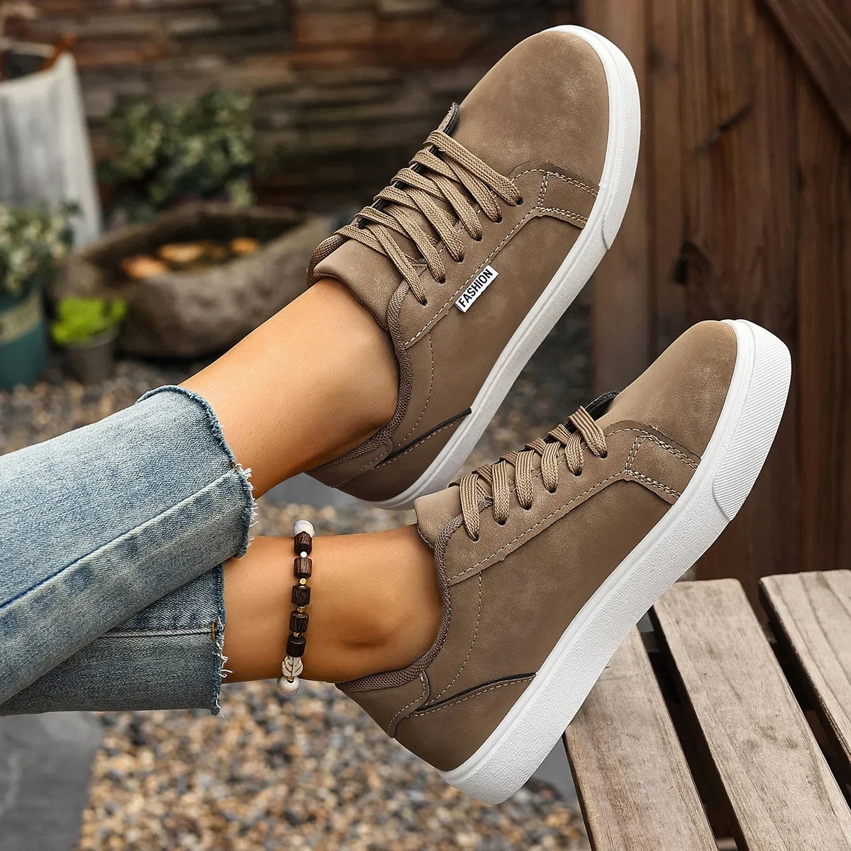 2026 Neue Modische Damen Schnürschuhe Vulkanisierte Schuhe Flache Dicke Sohle Casual Sneakers für Studenten Outdoor-Sport Wandern – Detail 9