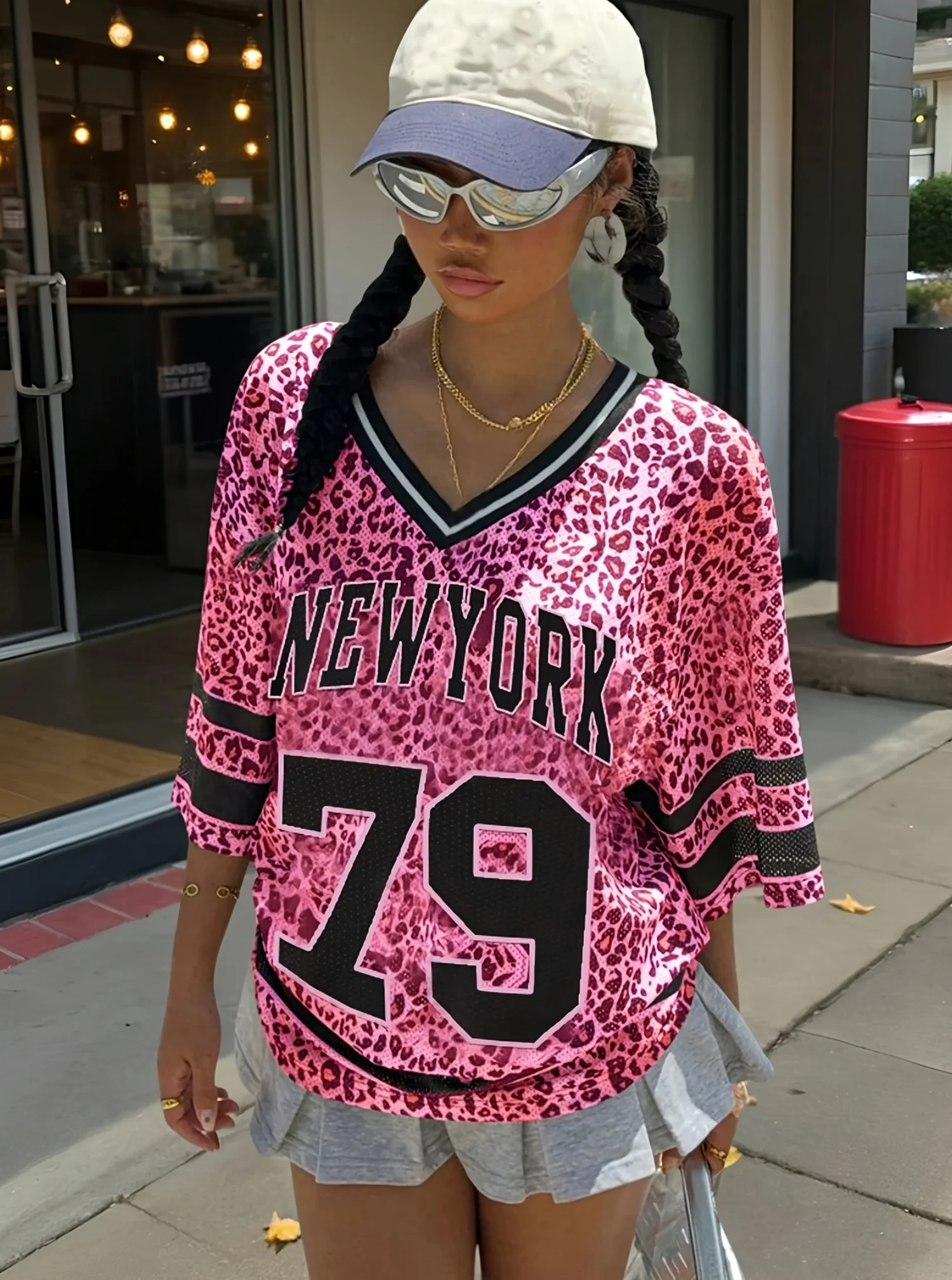 

NEW Women Pink leopard NEW YORK 79 Print V-Neck Short Sleeve T-Shirt Summer Tee Baseball Jerseys Stripe Oversized Sport T-Shirt