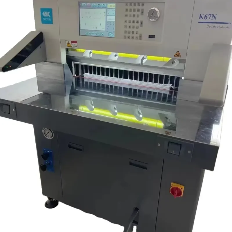 670mm *670mm Programmed Industrial Heavy Paper Cutting Machine Max Cutting Width 670mm extra Long Working Table