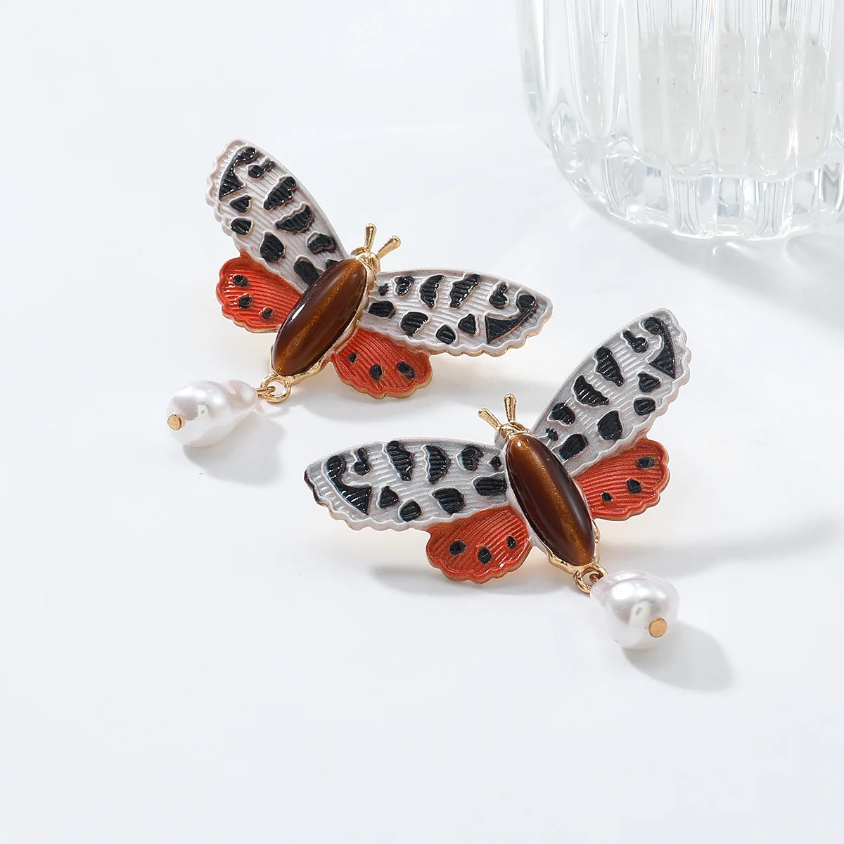 مبالغ فيها العلامة التجارية الكبيرة الخريف ليوبارد طباعة فراشة تقليد اللؤلؤ قلادة الأقراط البوهيمي نمط الرجعية الأقراط