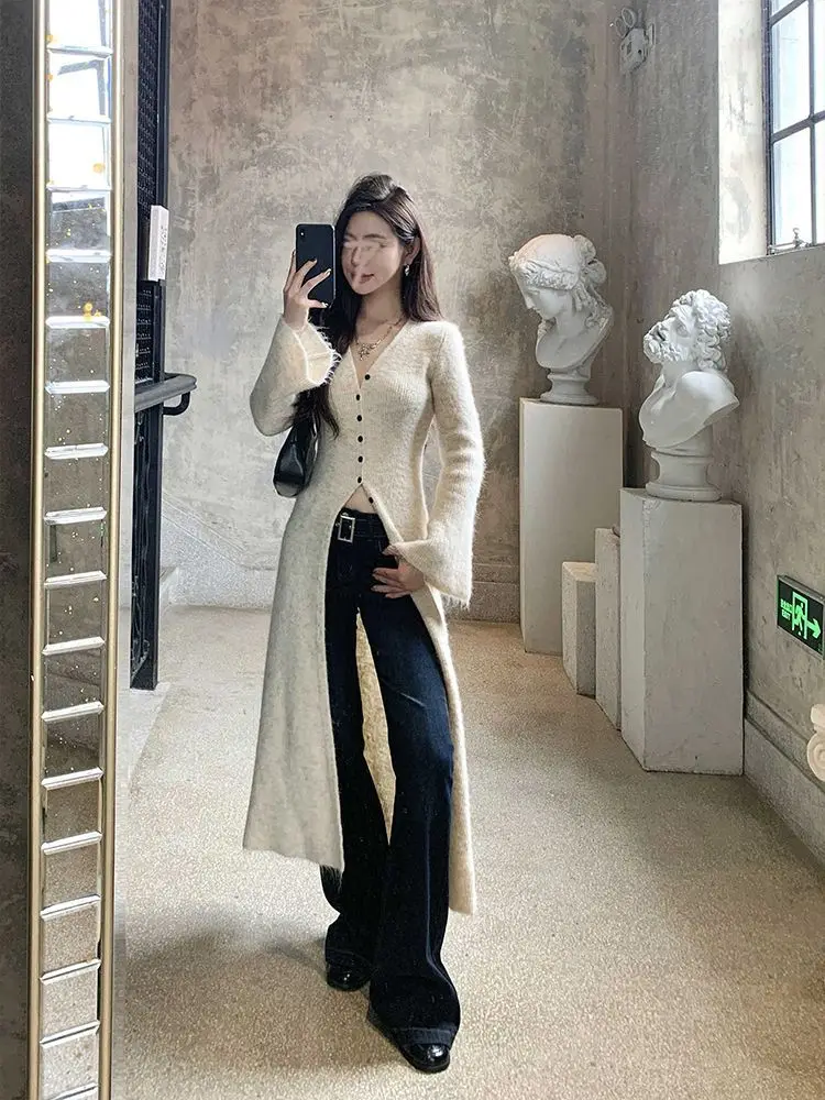 

V-neck Knitted Cardigan for Women Autumn and Winter New Style Mid-length Over-the-knee Slim Slimming Soft Waxy Sweater Trend