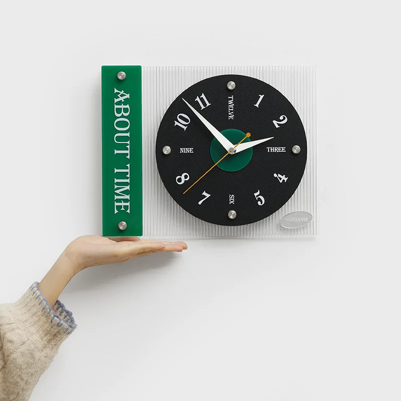 

12 Inch Cream CD Machine Shape Wall Clock with Simple Modern Design Silent Desk Clock for Living Room Bedroom Decoration