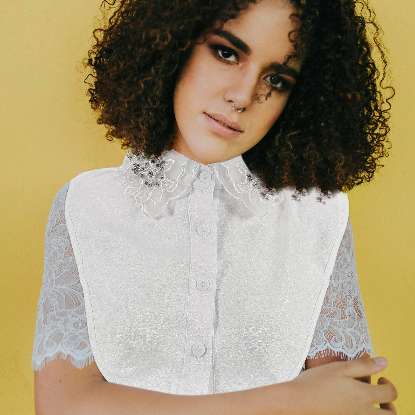 

Detachable Hollow-Out Glass Beaded Faux Collar Elegant White Rhinestone Shirt Collar Women Girls Detachable Collars for Women
