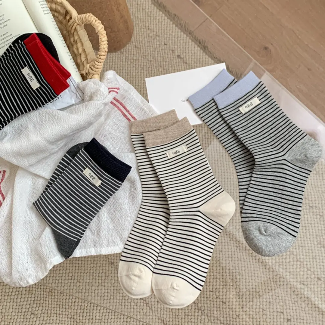 Fall/Winter New Style Women's Mid-Calf Trousers with Stripes, Labelled Cloth Socks, Trendy, Casual and Simple Cotton Socks