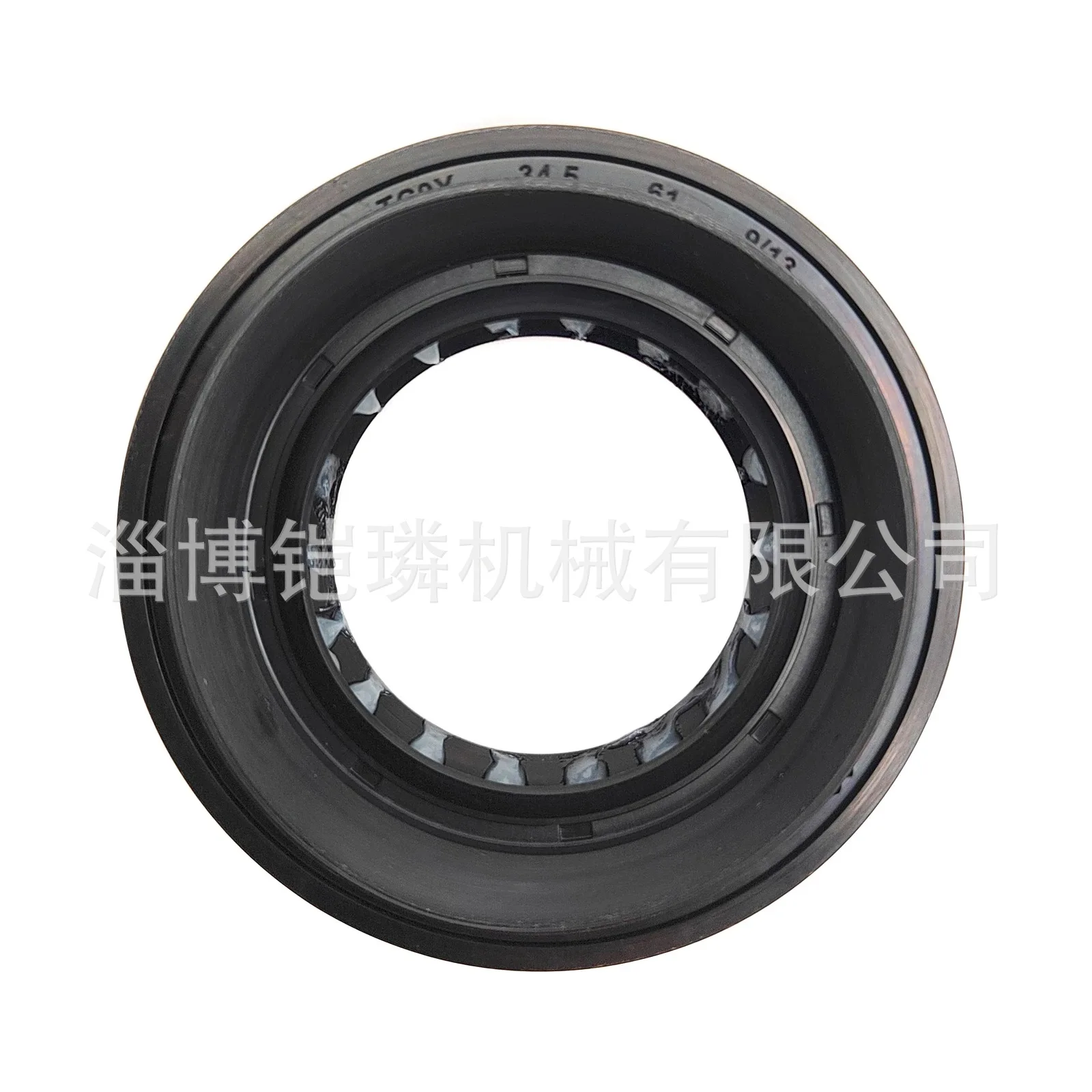 USERX Universal MotorcycleSuitable for Spring Wind CF500 Beach Car Oil Seal with a diameter of 35 × 61 × 9 0180-331007