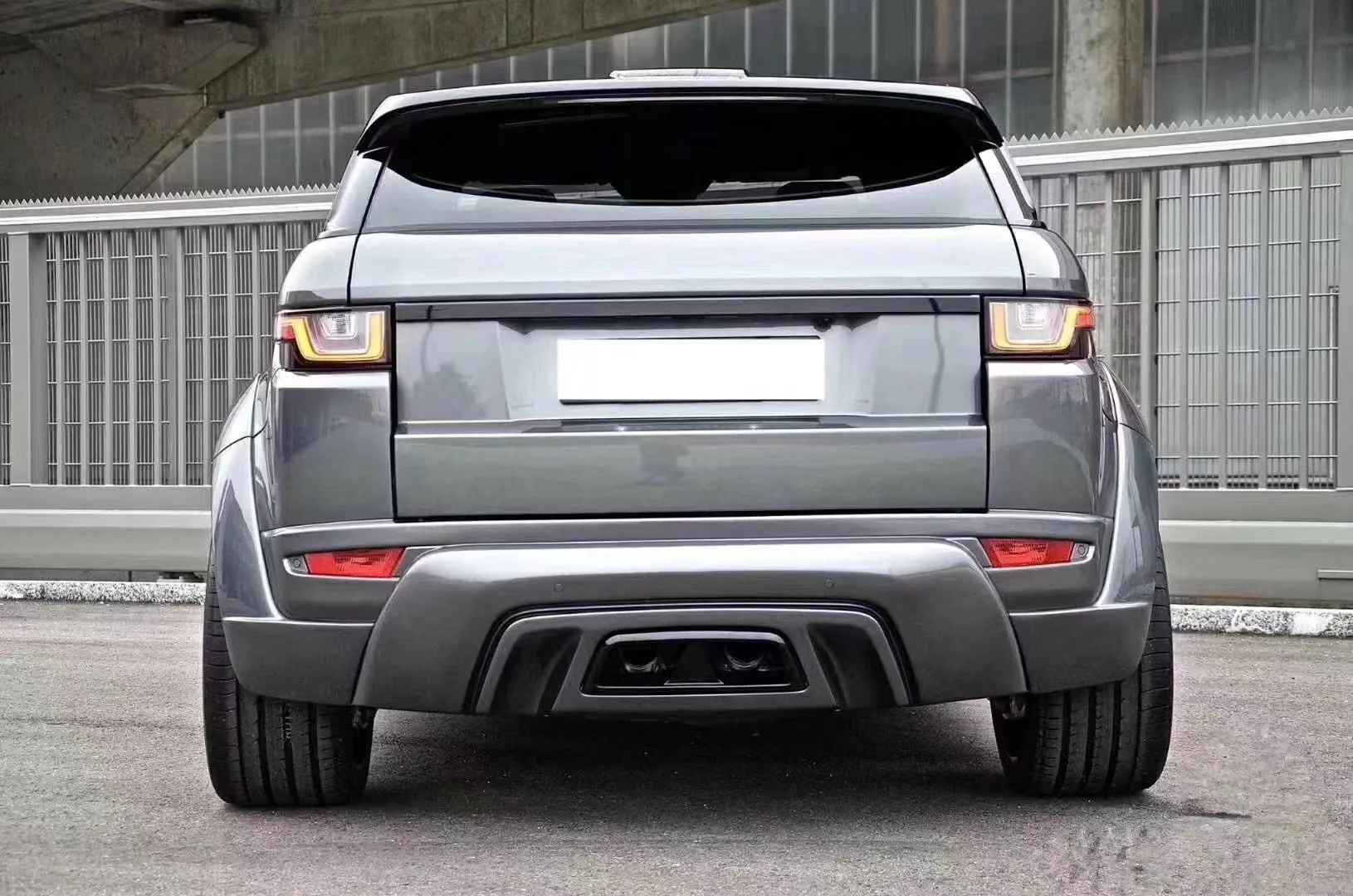 Good Quality HM Wide Style Body Kit With Front Lip Rear Diffuer Exhaust for Range Rover Evogue 2012-2018