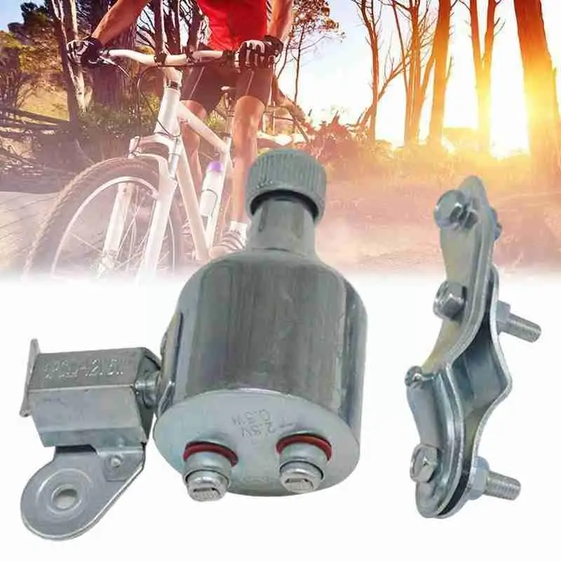 1Pcs Rear Dynamo Motorized Taillight Eco Friendly Universal Easy Bracket Generator Friction Light Bicycle Cycling Outdoor I L0R2