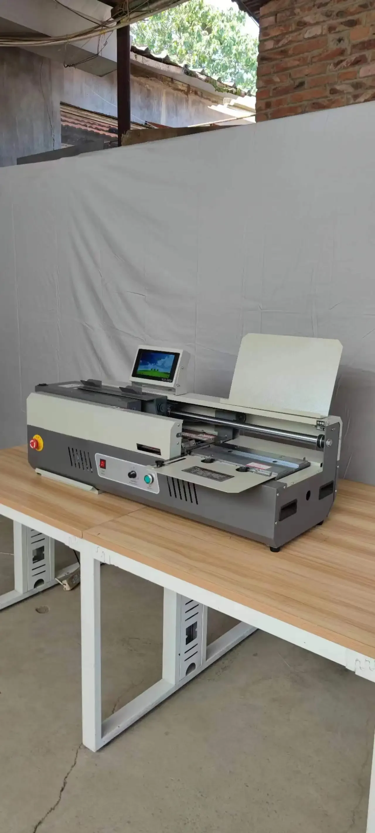 A4 320mm Size Desktop Perfect Book Binding Machine Price Hot Melt Glue Book Binding Machine