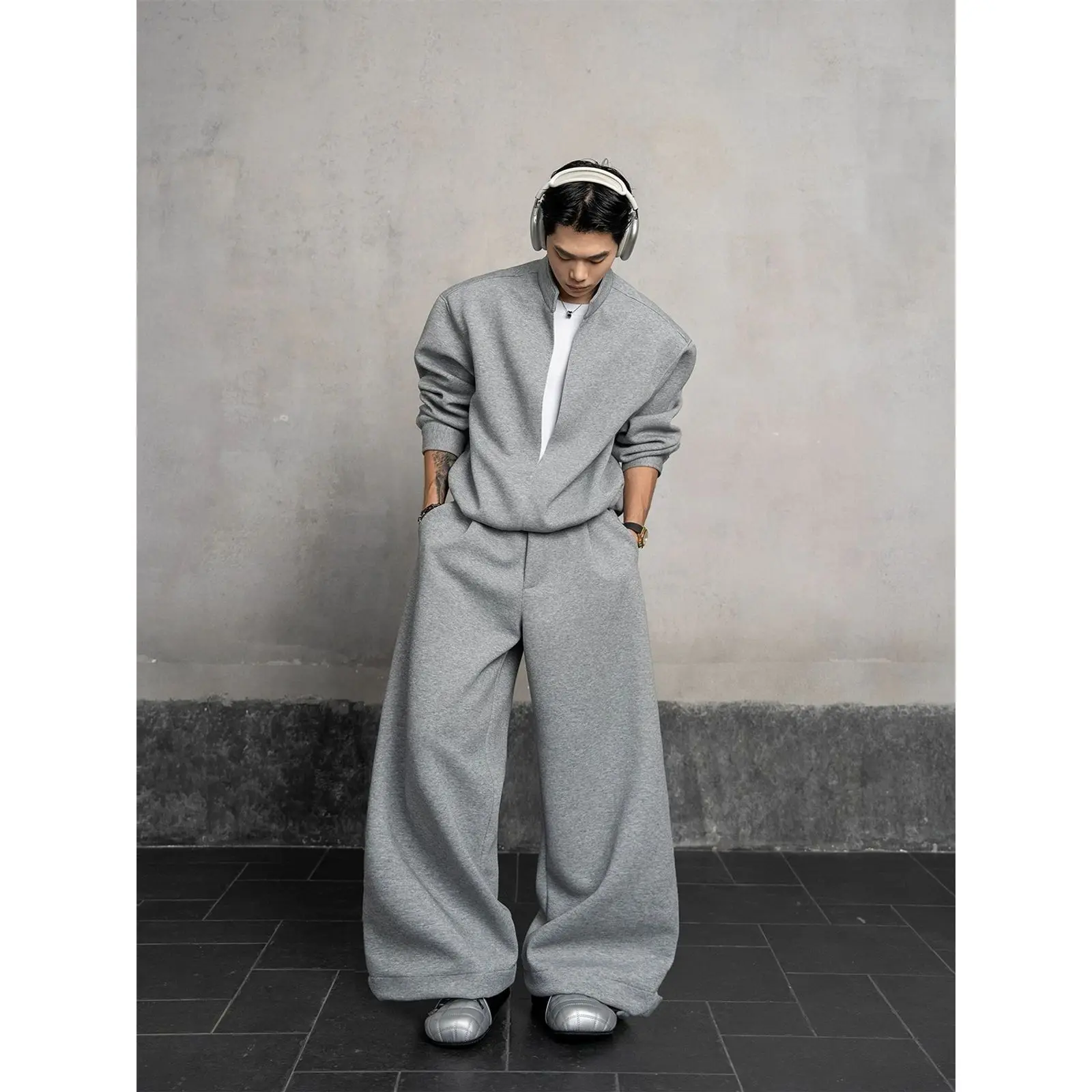 カジュアル、ワイド、多用途、フェイクツーピーススウェットシャツ、メンズ秋ルーズワイドレッグスウェットシャツカジュアルスーツ