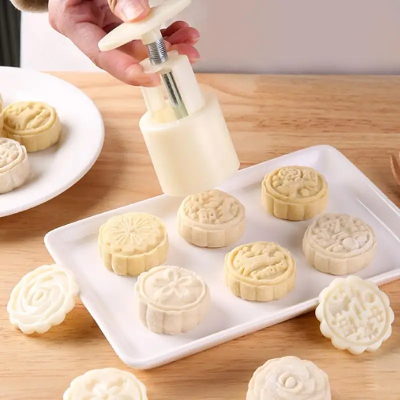 Mooncake Mold Plastic Hand-Pressure Cookie Stamps Flower Cherry Lion Pattern Plungers Pastry Decoration Tool Mid-Autumn Festival