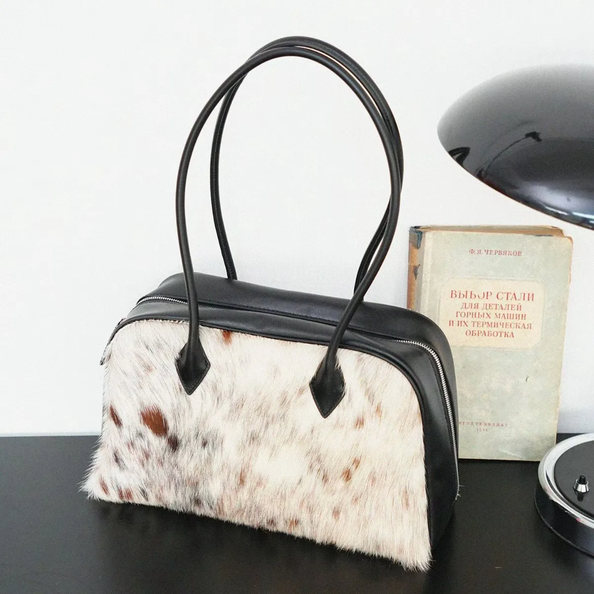 

FIRMRANCH 2025 Autumn/Winter Specific High-Quality Texture Genuine Horsehair Cowhide Large Capacity Women's Single Shoulder Bag
