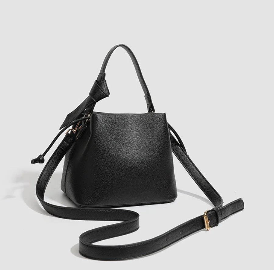 

Small Bucket Bag Hobo Tote Bag For Women Elegant New Black Shoulder Bag Adjustable Strap Crossbody Bag Casual Daily Handbag