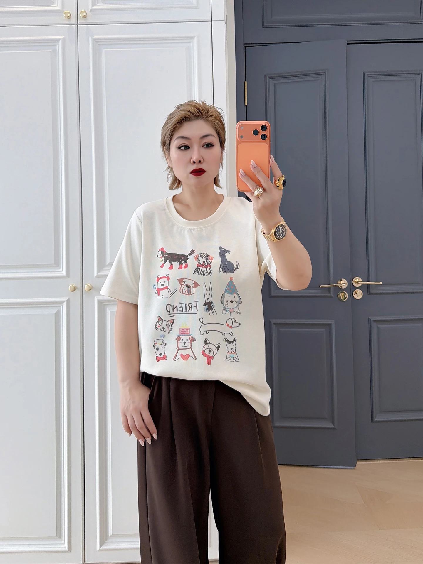

Casual Loose Short Sleeve T-Shirt plus Size Women's Fashion Cartoon Graffiti Print Top for Younger Looking plus Size MM