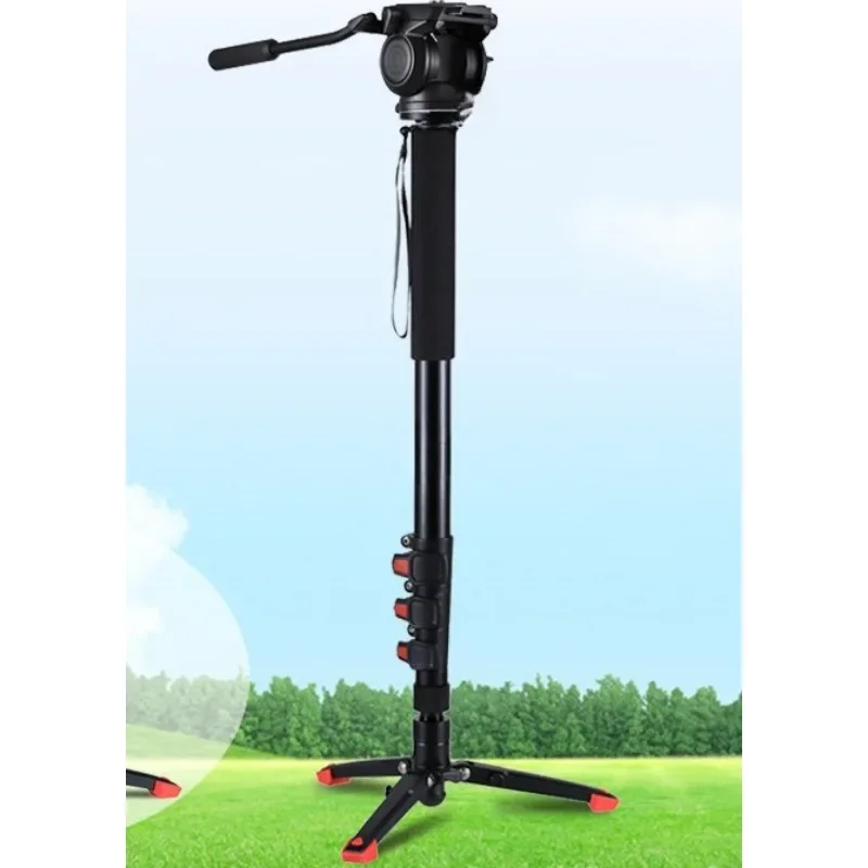 Photographic tripod with gimbal