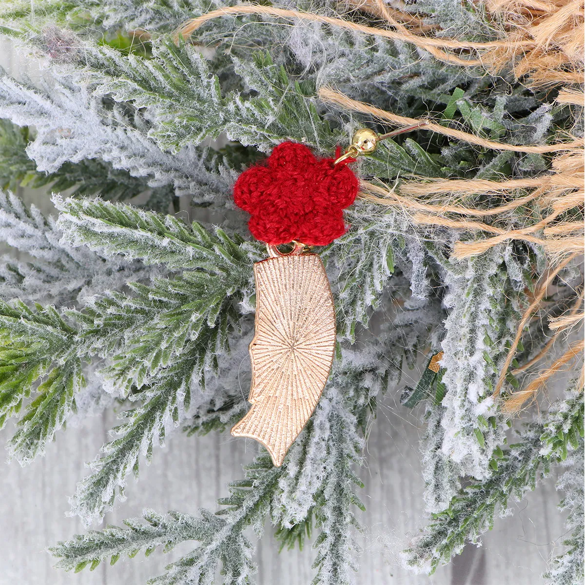 Red Long Asymmetrical Carp Tail Earrings Creative Flower Ear Drop Fashion Jewelry for Woman Girl Daily Work Party