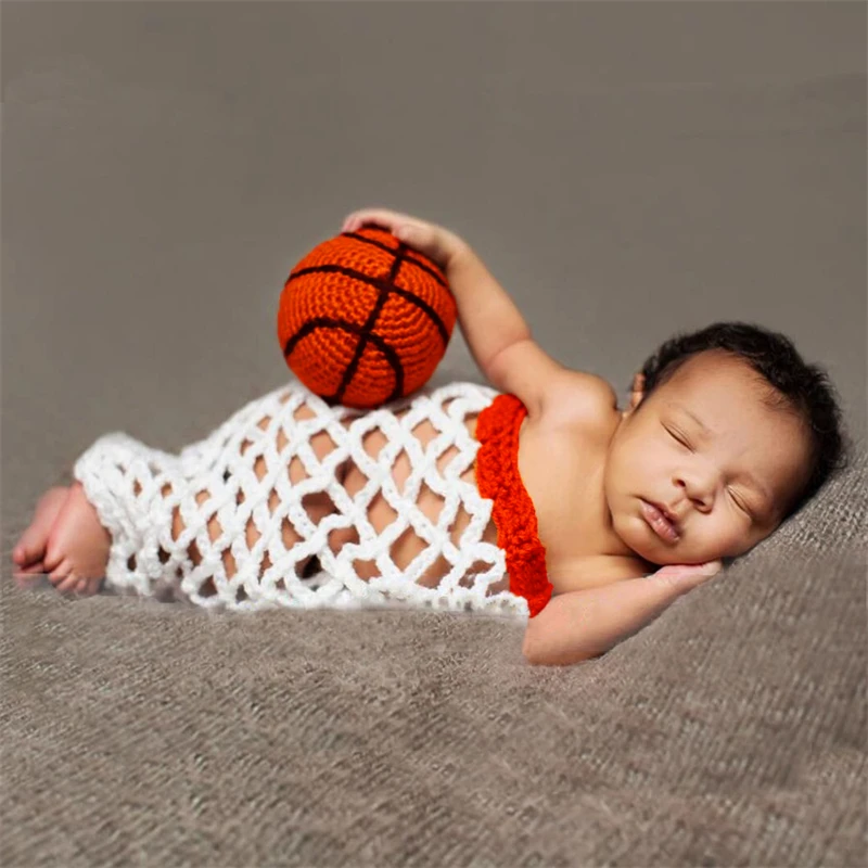 Cool!  Newborn Boy Basketball Net 2pcs Sets Photography Props Hand Knitted Photo Shoot Clothing Cotumes Outfit