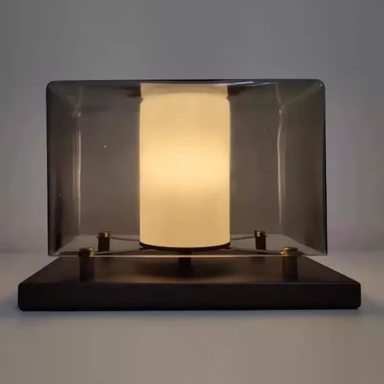Nordic Style Glass Table Lamp, High-End Living Room Bedroom Decor, Designer Showroom Hotel Sample Room Creative Lighting