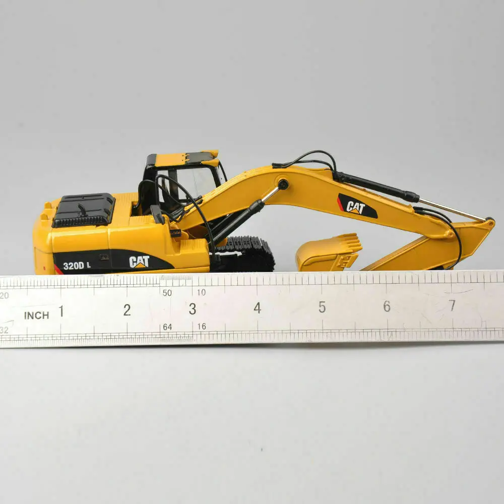 320DL Hydraulic Excavator 1/50 Scale Die-Cast Construction Vehicles Model 55214 New in Box