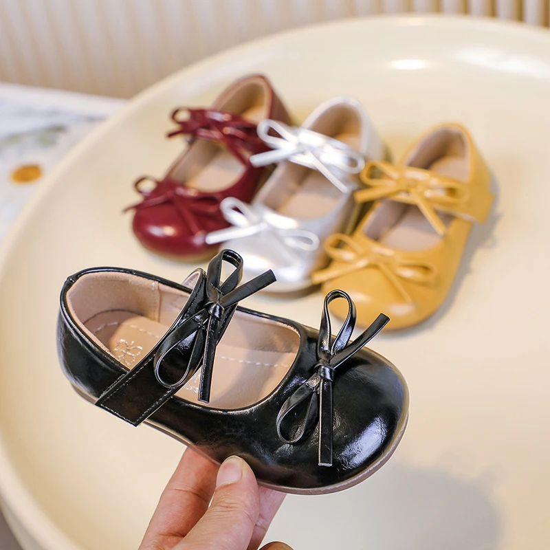 

Girls Leather Shoes Soild Color Round Toes Kids Flats Performance Shoes Double Bowtie Girls Shallow Mouth Mary Jane Shoes