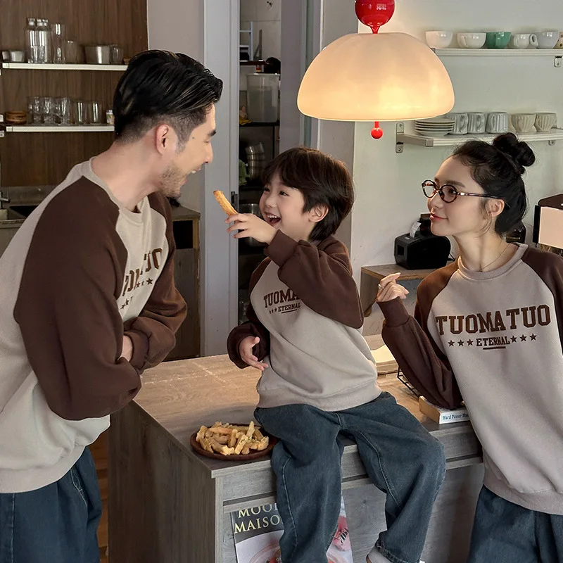 Autumn 2025 Family Matching Color Block Patchwork Sweatshirts for Parents and Kids 3-4 Persons Korean Style Oversized Tops
