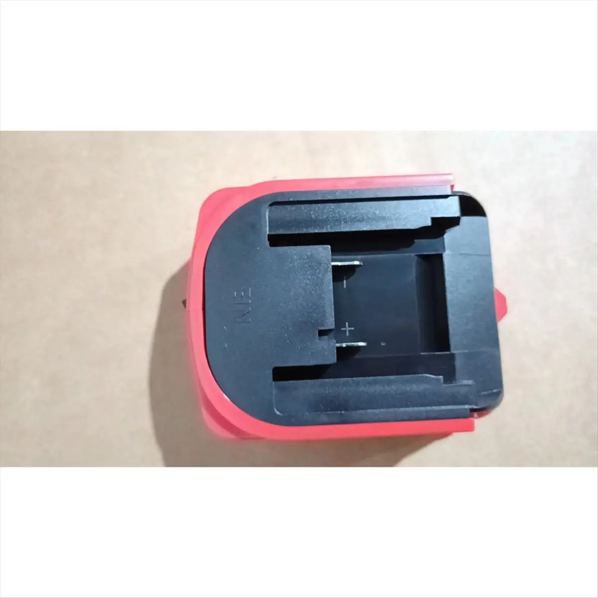 Wireless Charger Adapter Power Bank for 18V Li-Ion Battery Charging Station with Type-C&USB Port [2026 MOCC]