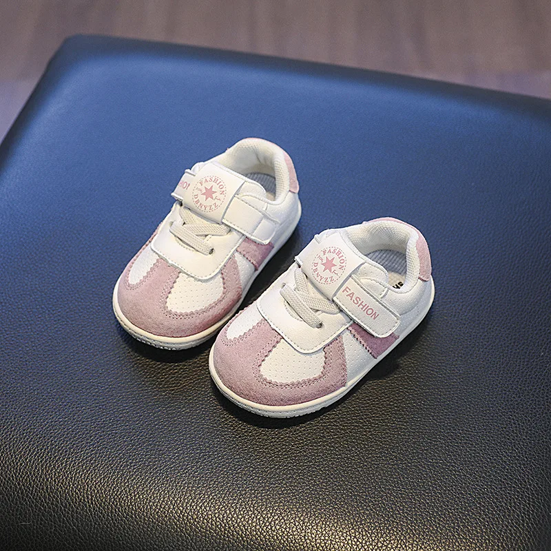 Sepatu kets ringan untuk anak bayi, sepatu Sneakers musim panas, sepatu lari ringan bahan lembut untuk bayi laki-laki dan perempuan