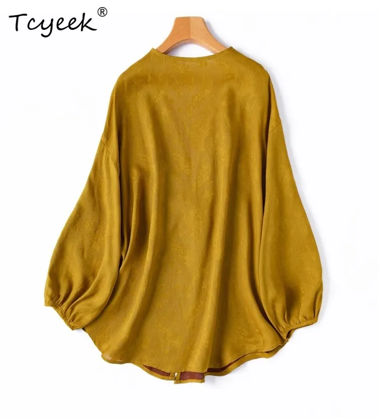 

Tcyeek 100% Mulberry Silk Coat,Cardigan Women Thin Sunproof Tops Loose Lantern Sleeves Shawl Blouses,Cover Up 2025 NewD55702JF