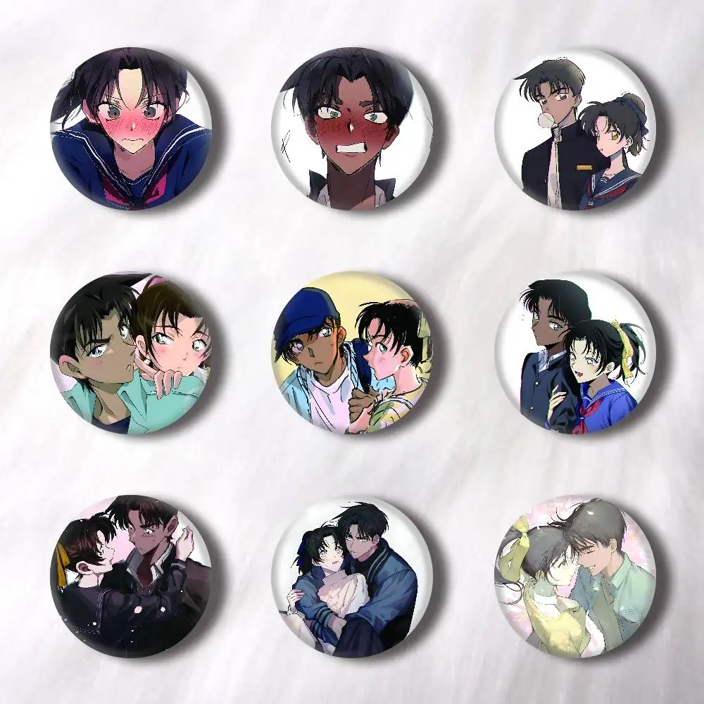 Heiji Anime Kazuha Creative Round Button Badges Cute Pin Brooch for Backpack Clothes Lapel Jewelry