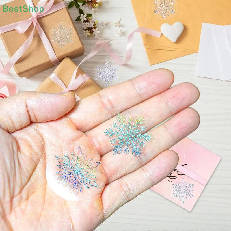 ♥ 500 * рулоны наклеек со снежинками из золотой фольги, прозрачные голографические рождественские этикетки, круглые самоклеящиеся рождественские зимние наклейки на конверты