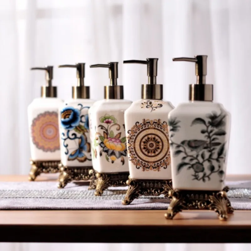 Chinese Style Ceramic Lotion Bottle Vintage Portable Lotion Shampoo Water Bottling Household Soap Dispenser Bathroom Accessories