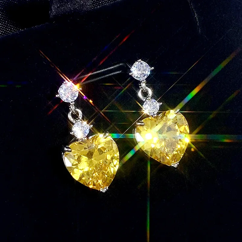Delicate Female Earrings 925 Sterling Silver Super Sparkling Heart-shaped Earrings for Women Cubic Zircon Stone Ear Jewelry