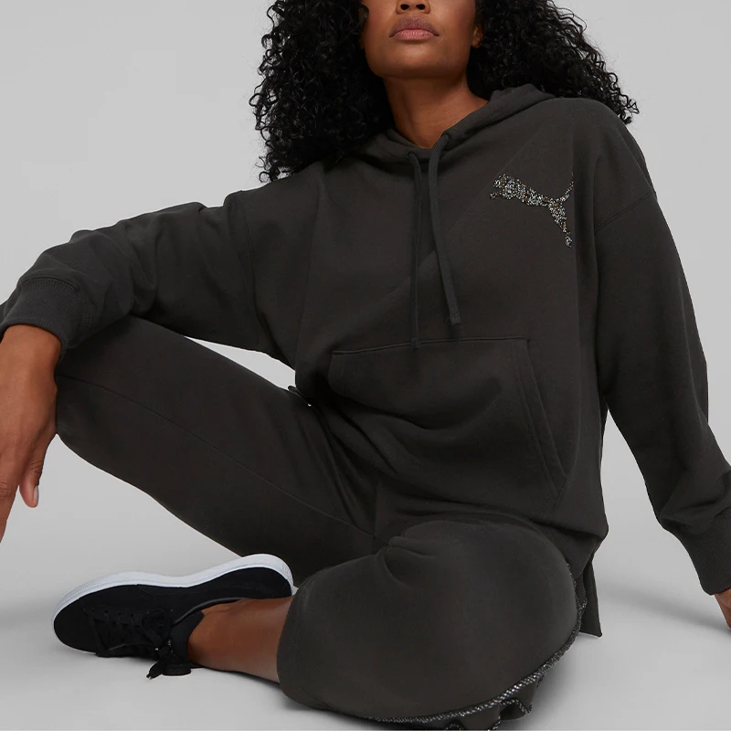 

Оригинальная женская модная, простая и свободная толстовка с капюшоном от Puma в коллаборации с SWAROVSKI, модель 622250-01.