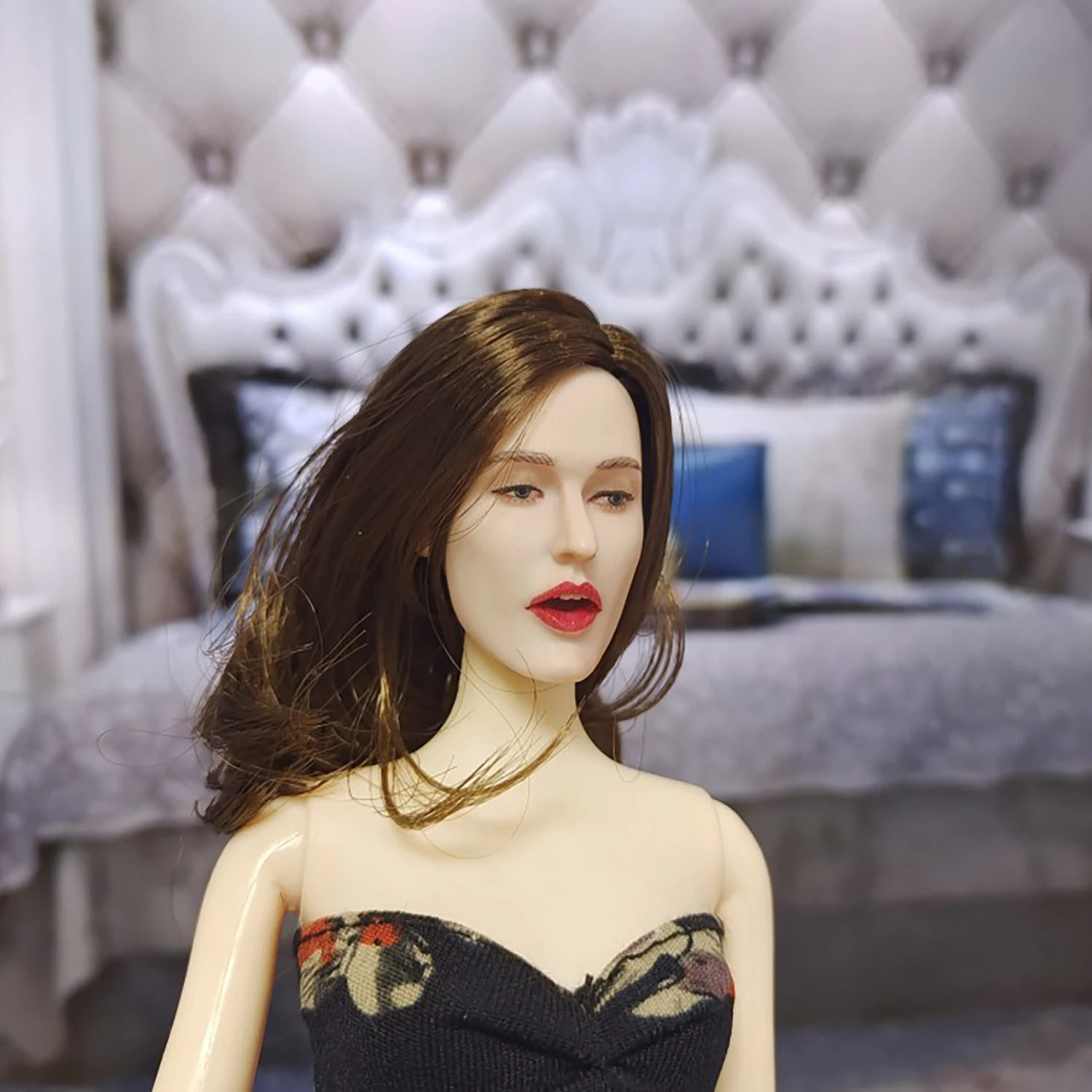 1/6 스케일 갈색 컬 유럽 소녀 머리 조각 모델 12 인치 TBLeague 창백한 액션 피규어