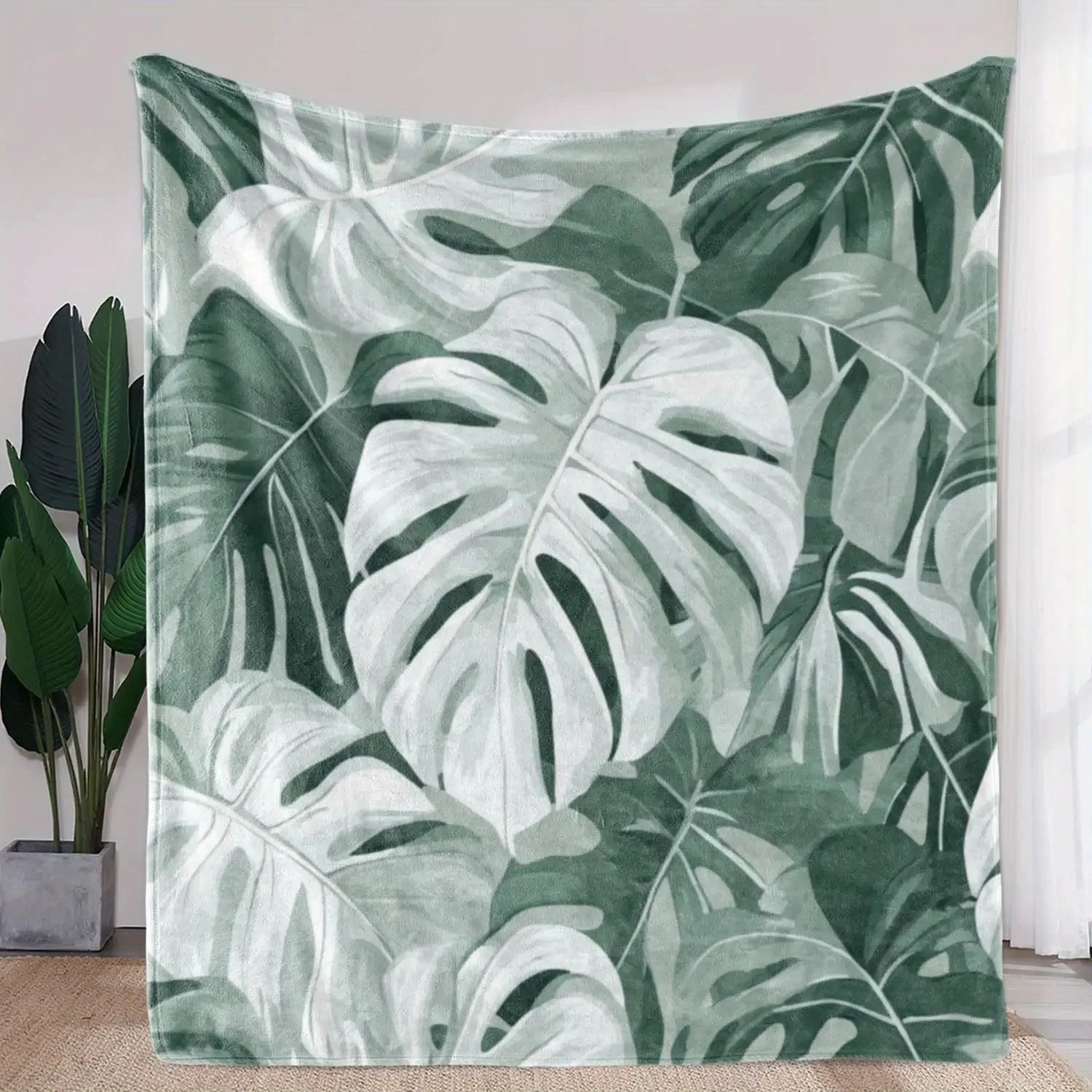 1 Flannel Blanket - Vintage Turtle Leaf Pattern in Light Green and White, Ultra-soft and Warm for All Seasons, Suitable for Sofa