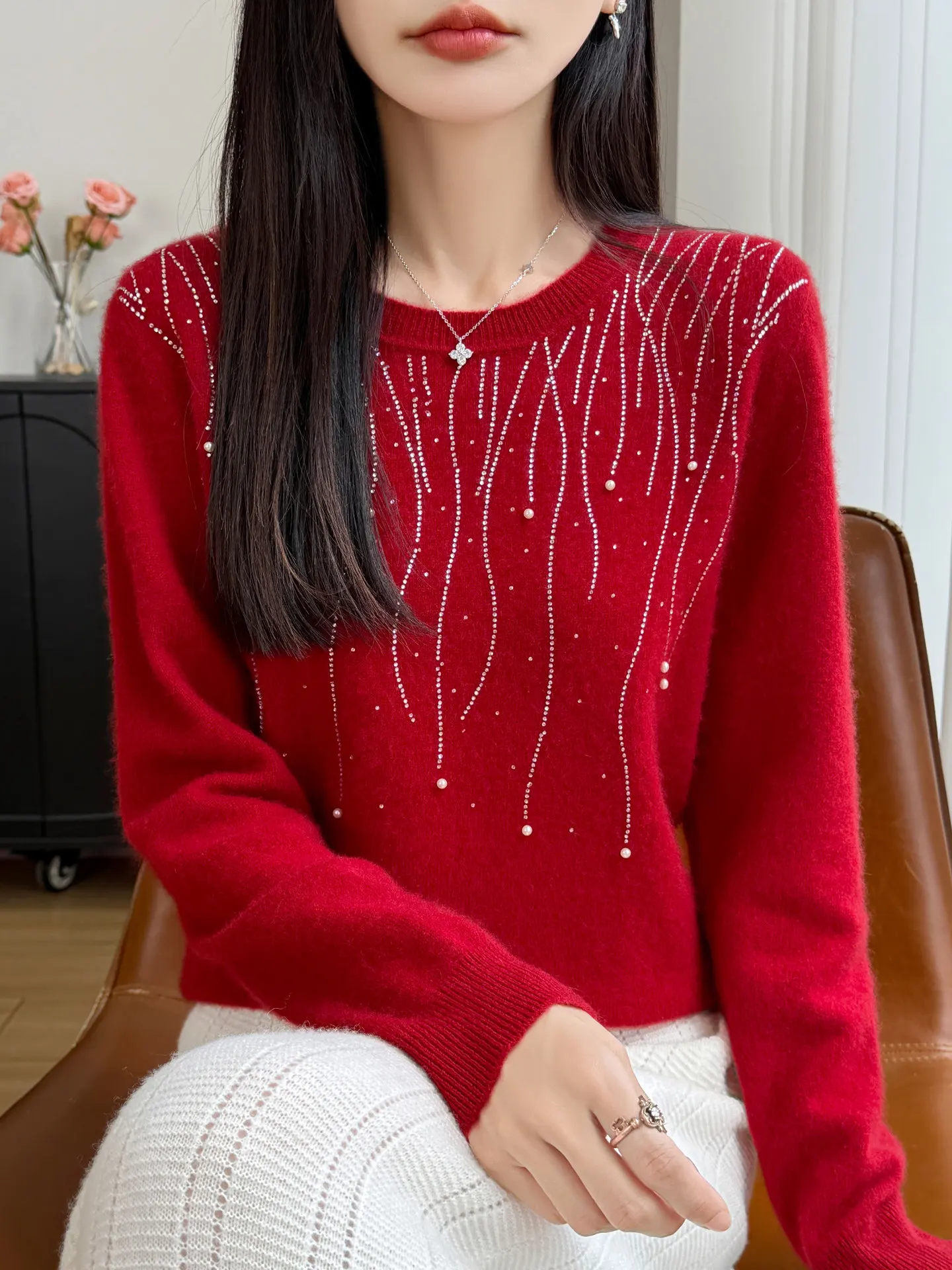 Elegant round Neck Knitwear Women's Long Sleeve Glittering Heavy Embellished Sweater Slimming White Top High-End Base Shirt