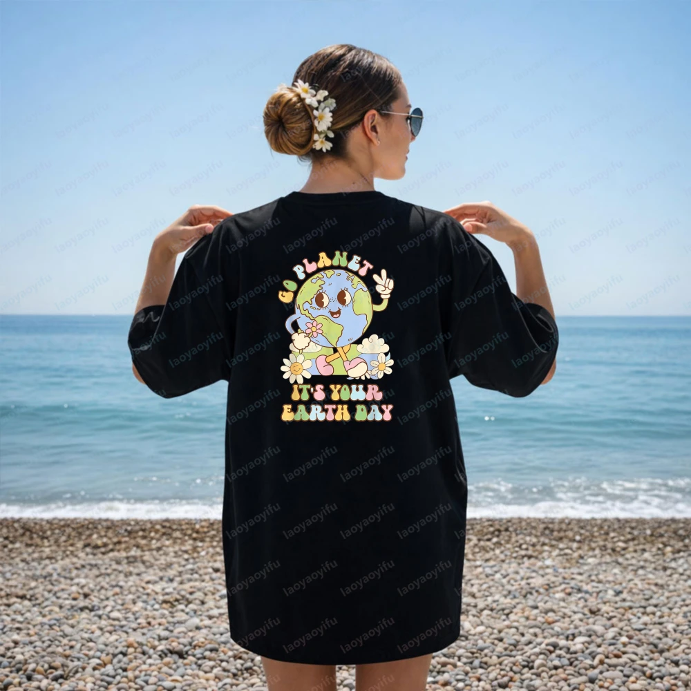Go Planet Its Your Earth Day 2026 Teacher Kids Retro Earth T-Shirt Y2k Top Women Clothing Graphic Tshirts Aesthetic Clothes Tops