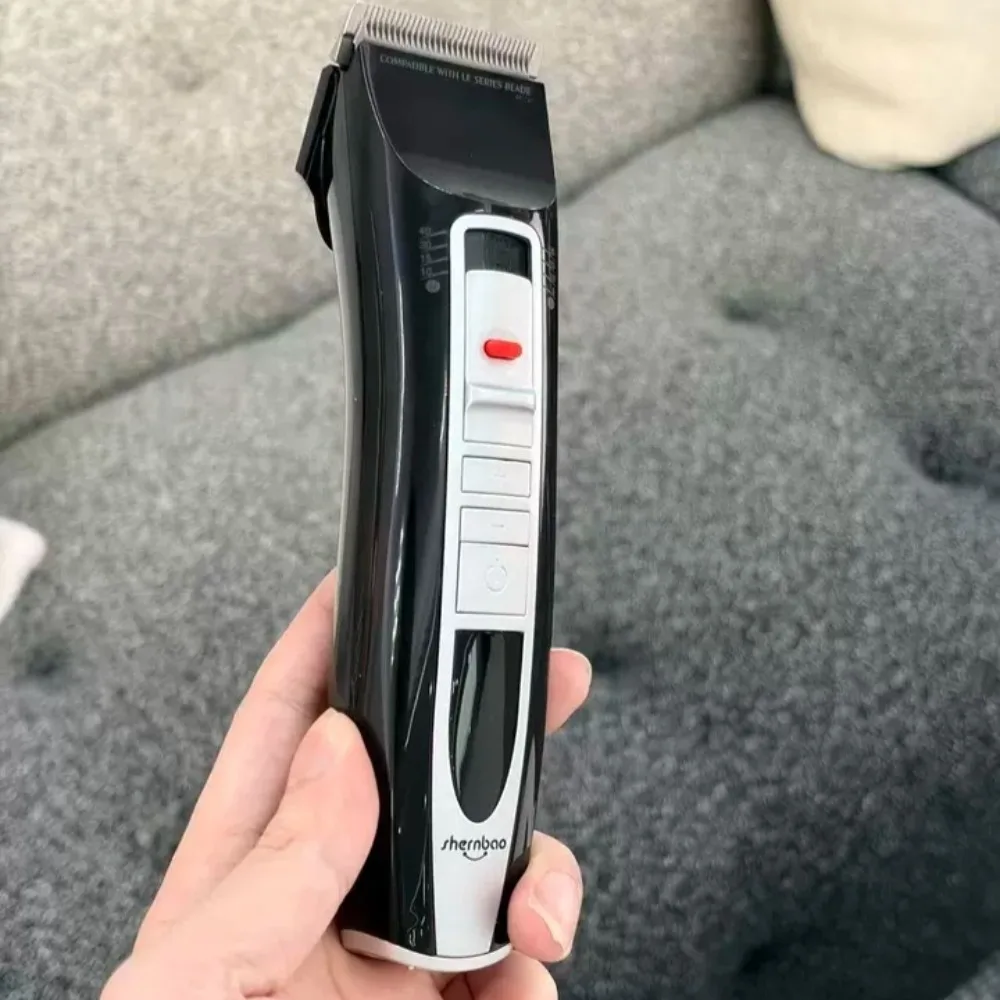 Shernbao 660 Pets Hair Clipper Rechargeable Dog Cat Grooming Trimmer 3/6/9/12mm Low Noise Pet Shaver for Pet Salon Use