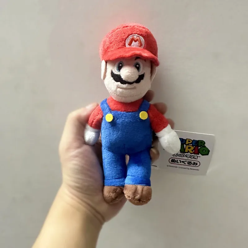 Porte-clés figurine d'action Super Mario Luigi pour enfants, porte-clés pendentif sac à dos, accessoires de jeu, cadeau d'amis, jouets, GérCollection